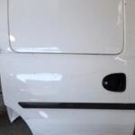 Opel Combo Sağ Arka Kapı çıkma parça - Bulut Otomotiv Orjinal Çıkma ve Yedek Parça İzmir