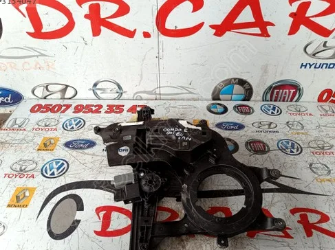 Opel Combo Ön Cam çıkma parça - DR CAR OTO ÇIKMA PARÇA Adana