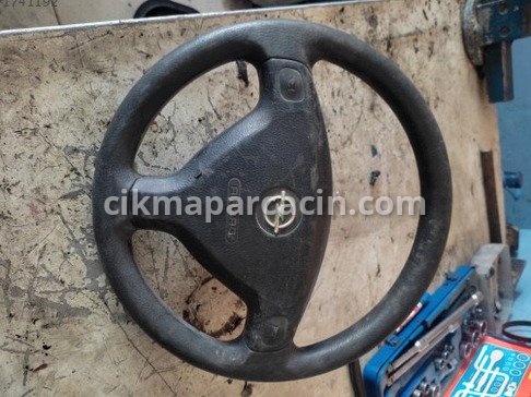 Opel Corsa Direksiyon Simidi çıkma parça