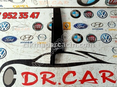 Opel Crossland Sol Kapı Çıtası çıkma parça