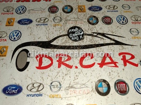 Opel Grandland Çeki Demiri çıkma parça