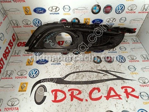 Opel Insignia Sis Çerçevesi çıkma parça