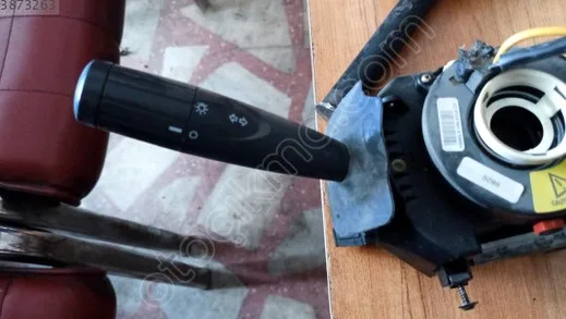 Fiat Palio Sinyal Kolu çıkma parça - KOÇAL OTOMOTİV Trabzon