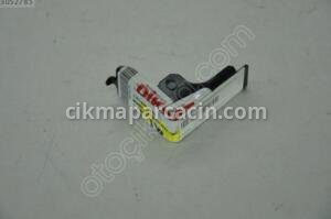 Panel Ön Bağlantı Braketi Üst Sağ Fiorino OEM 1353661080