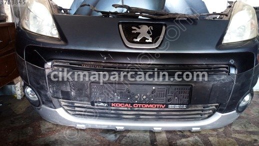 Peugeot Partner Ön Tampon çıkma parça