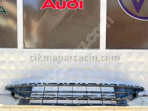 Volkswagen Passat Tampon Izgarası çıkma parça
