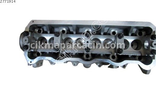 Audi A4 Silindir Kapağı çıkma parça