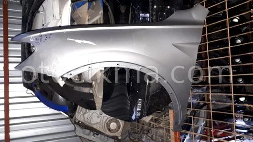 Volkswagen Passat Sol Ön Çamurluk çıkma parça - Bulut Otomotiv Orjinal Çıkma ve Yedek Parça İzmir