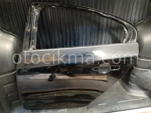 Volkswagen Passat Sol Arka Kapı çıkma parça - Bulut Otomotiv Orjinal Çıkma ve Yedek Parça İzmir