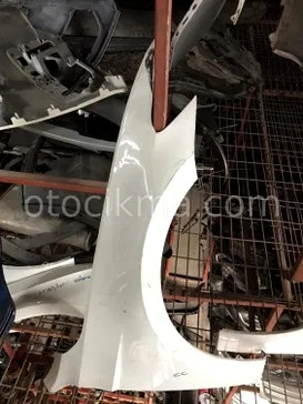 Volkswagen Passat Sol Ön Çamurluk çıkma parça - Bulut Otomotiv Orjinal Çıkma ve Yedek Parça İzmir