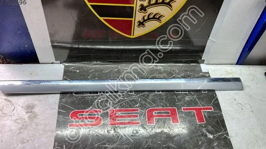 Volkswagen Passat Kapı Bandı & Çıtası çıkma parça - Bulut Otomotiv Orjinal Çıkma ve Yedek Parça İzmir