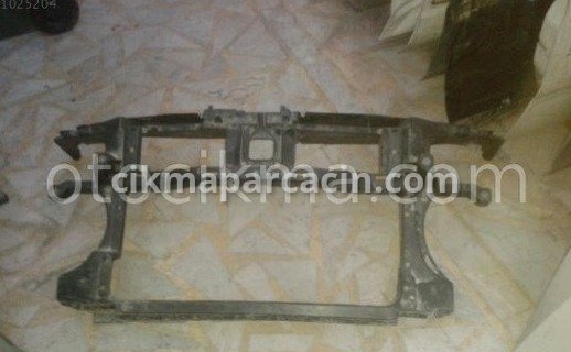 Volkswagen Passat Ön Panel çıkma parça