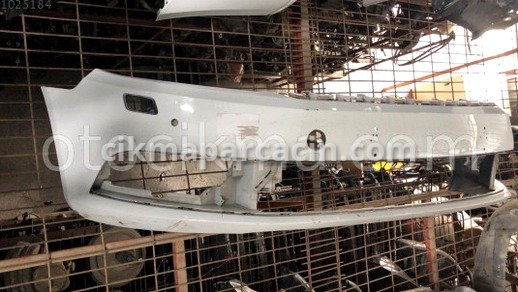 Volkswagen Passat Ön Tampon çıkma parça