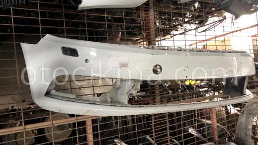 Volkswagen Passat Ön Tampon çıkma parça - Bulut Otomotiv Orjinal Çıkma ve Yedek Parça İzmir