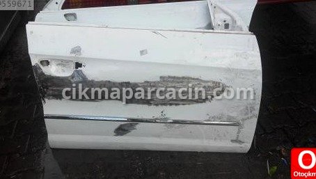 Volkswagen Passat Sağ Ön Kapı çıkma parça