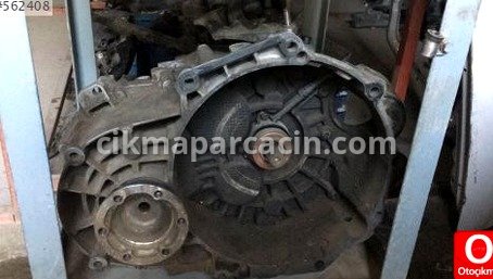 Volkswagen Passat Şanzıman Komple çıkma parça