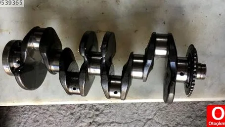 Volkswagen Passat Krank Mili çıkma parça - Bulut Otomotiv Orjinal Çıkma ve Yedek Parça İzmir