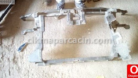 Volkswagen Passat Ön Panel çıkma parça