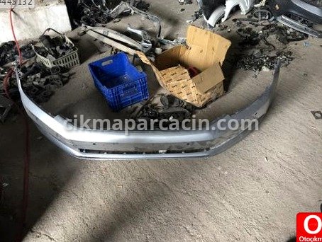 Volkswagen Passat Ön Tampon çıkma parça