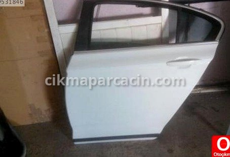 Volkswagen Passat Sol Arka Kapı çıkma parça
