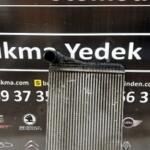Volkswagen Passat Turbo Radyatörü çıkma parça - Bulut Otomotiv Orjinal Çıkma ve Yedek Parça İzmir