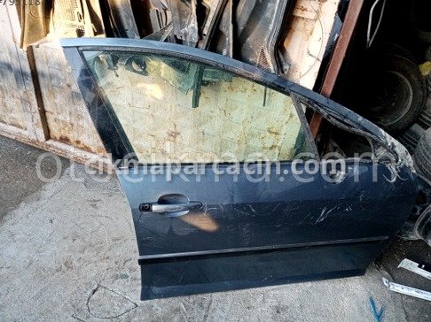 Peugeot 407 Sağ Ön Kapı çıkma parça
