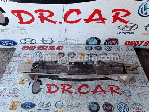 Peugeot Partner Ön Tampon Demiri çıkma parça