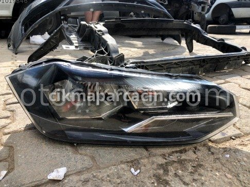 Volkswagen Polo Sağ Ön Far çıkma parça