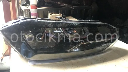 Volkswagen Polo Sağ Ön Far çıkma parça - Bulut Otomotiv Orjinal Çıkma ve Yedek Parça İzmir