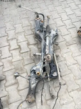 Volkswagen Polo Radyatör Traversi çıkma parça - Bulut Otomotiv Orjinal Çıkma ve Yedek Parça İzmir