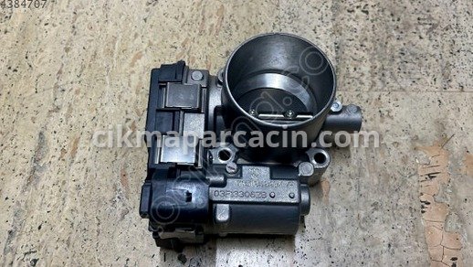 Volkswagen Passat Gaz Kelebeği çıkma parça