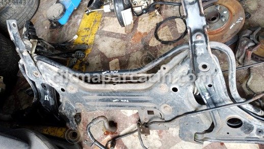 Volkswagen Polo Travers çıkma parça
