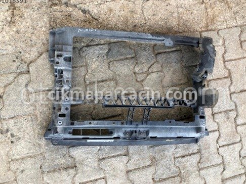 Volkswagen Polo Ön Panel çıkma parça