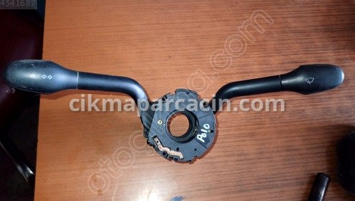 Volkswagen Polo Sinyal Kolu çıkma parça