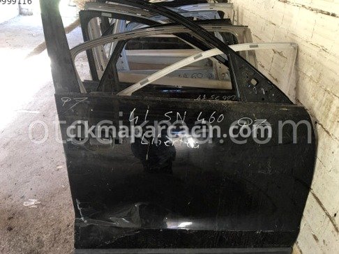Volkswagen Golf Sağ Ön Kapı çıkma parça