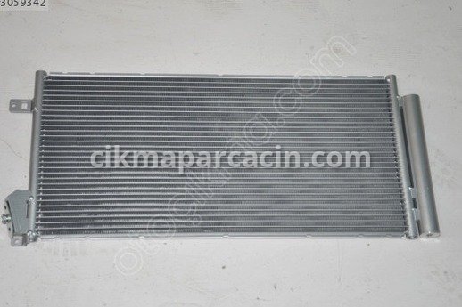 Fiat Doblo Radyatör Traversi çıkma parça