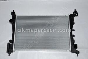 Radyatör Su 1.4 16 Valf Grande Punto OEM 345915