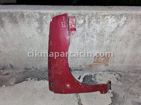 Renault Clio Sağ Ön Çamurluk çıkma parça