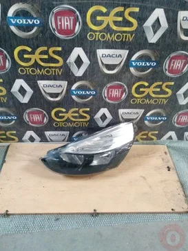 Renault Clio Sol Ön Far çıkma parça