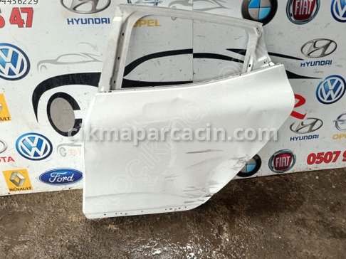 Renault Clio Sol Arka Kapı çıkma parça