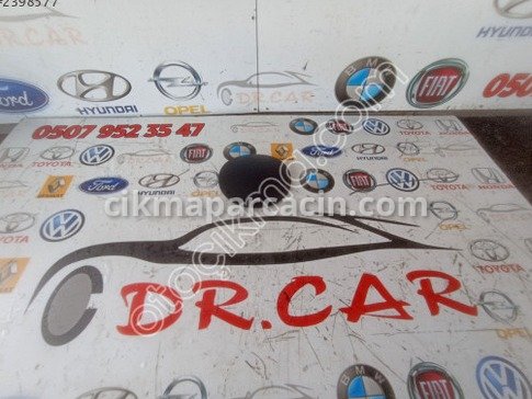 Renault Clio Depo Kapağı çıkma parça
