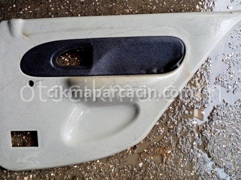 Renault Clio Sağ Arka Kapı çıkma parça