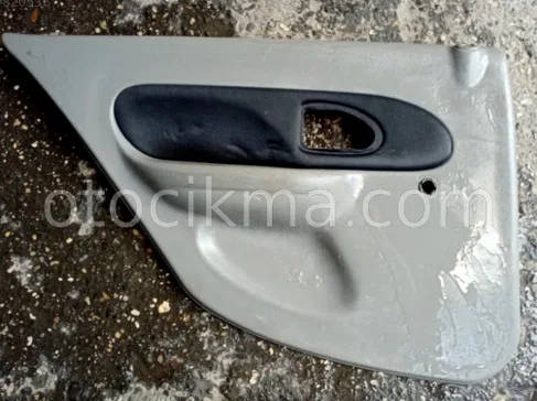 Renault Clio Sol Arka Kapı çıkma parça