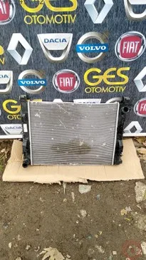 Renault Clio Motor Su Radyatörü çıkma parça - Bulut Otomotiv Orjinal Çıkma ve Yedek Parça İzmir