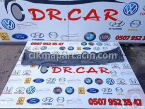 RENAULT FLUENCE ÖN CAM IZGARASI ÇIKMA PARÇA