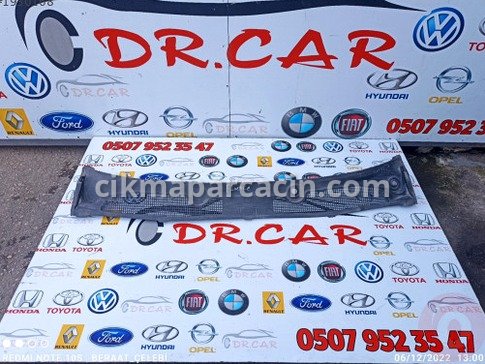 Renault Fluence Ön Cam Izgarası çıkma parça