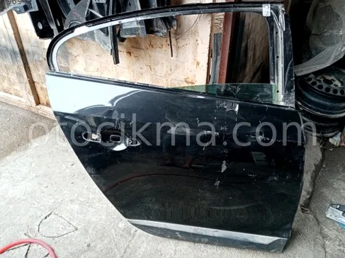 Renault Fluence Sağ Arka Kapı çıkma parça - DR CAR OTO ÇIKMA PARÇA Adana