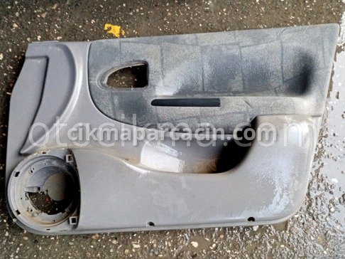 Renault Megane Sağ Ön Kapı çıkma parça
