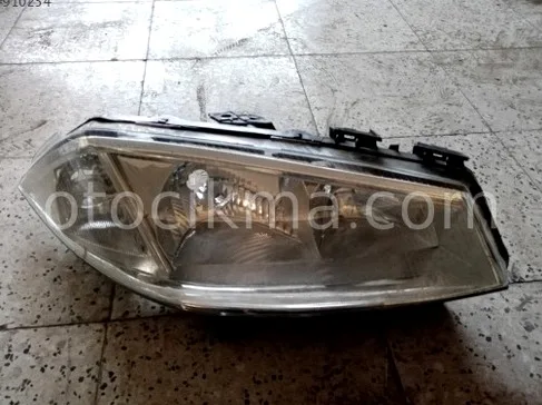 Renault Megane Far çıkma parça