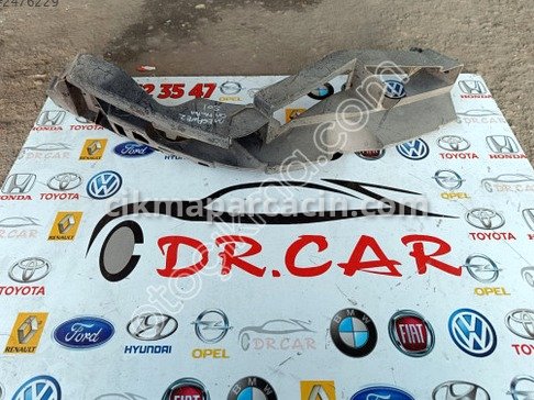 Renault Megane Tampon Braketi çıkma parça